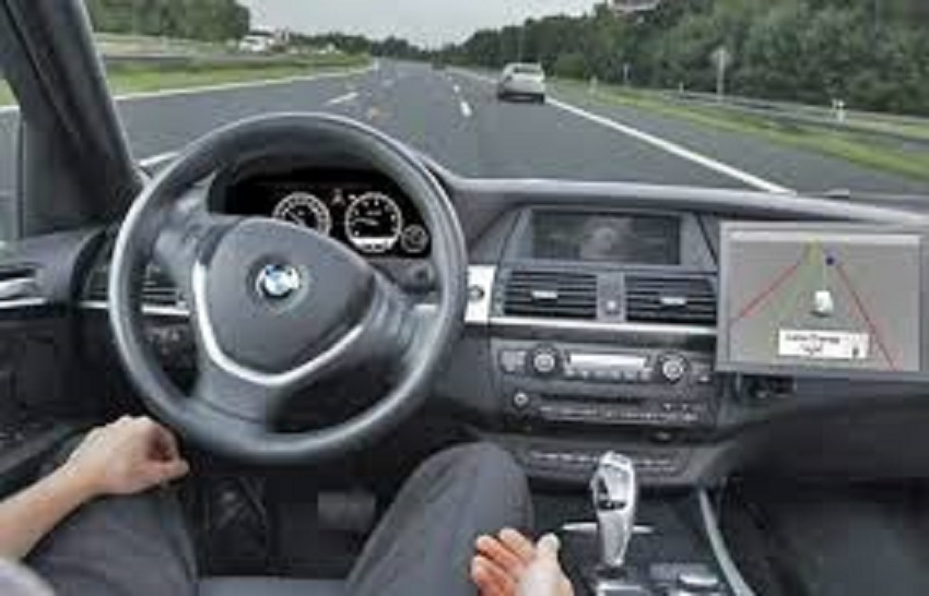 إيران تختبر بنجاح أول نظام محلي الصنع للقيادة الذاتية للسيارات