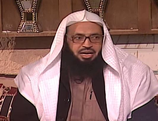 داعية سعودي وهابي شهير: الأباضية والشيعة "كفرة"
