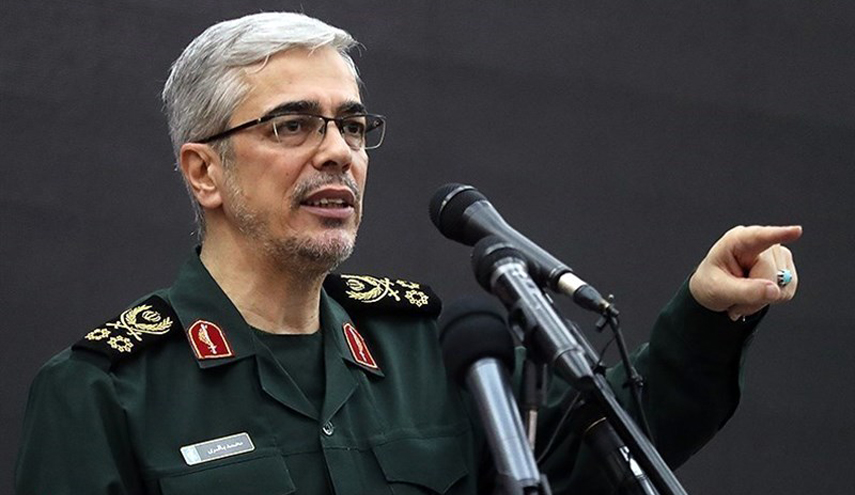 اللواء باقري: ايران مستعدة لتعزيز التعاون العسكري مع الدول الصديقة والشقيقة