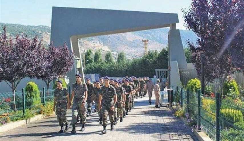 بالصور: هذا ما رآه ضباط الجيش في مواقع حزب الله في النبطية!