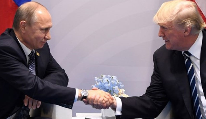 هكذا علقت الصحافة الروسية على مصافحة بوتين وترامب