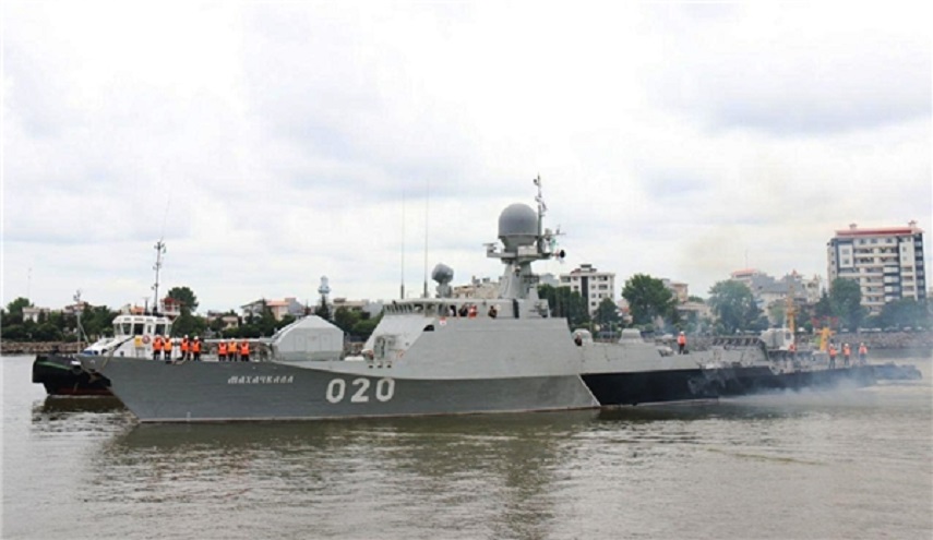 ماذا تفعل السفن الحربية الروسية في شمال ايران؟