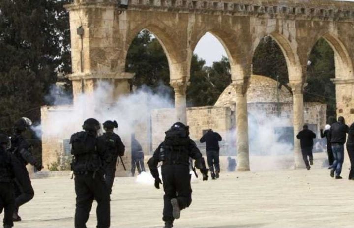 الجهاد الإسلامي: إغلاق المسجد الأقصى استهداف واضح للدين الإسلامي