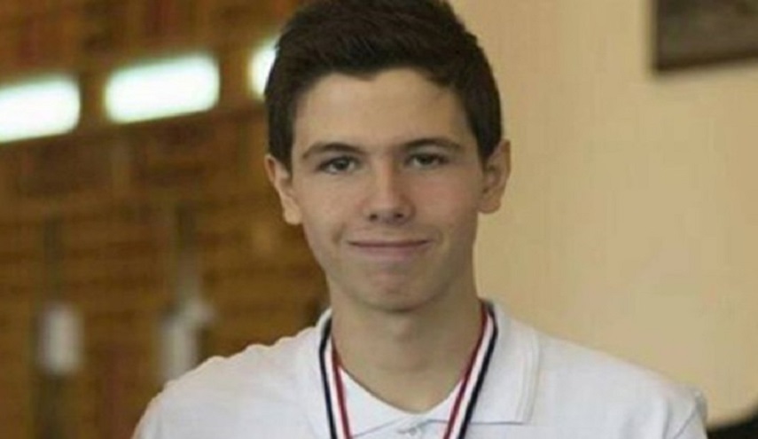 شاهد بالصور.. ماذا قال ابن الأسد عن وصف الناس لوالده بـ"الديكتاتور"؟ 