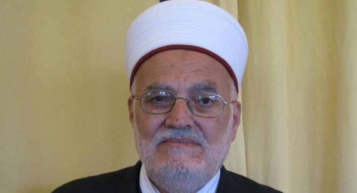 خطيب المسجد الأقصى: العرب منشغلون عنا بالعنتريات بينهم وشراء أسلحة ليقتل بعضهم بعضاً