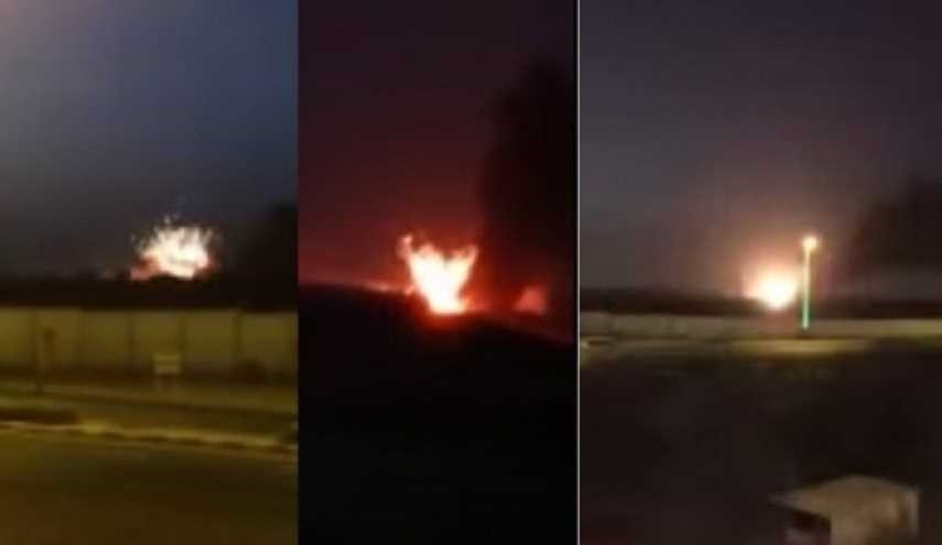 لحظة إصابة قاعدة الملك فهد بصاروخ بركان 1 واشتعال النيران فيها