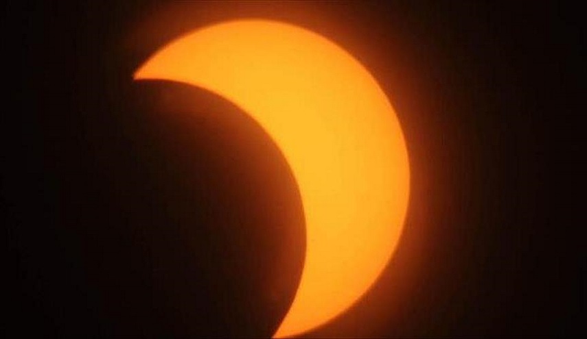 الاثنين و21 أغسطس.. آخر خسوف وكسوف للقمر والشمس  في 2017