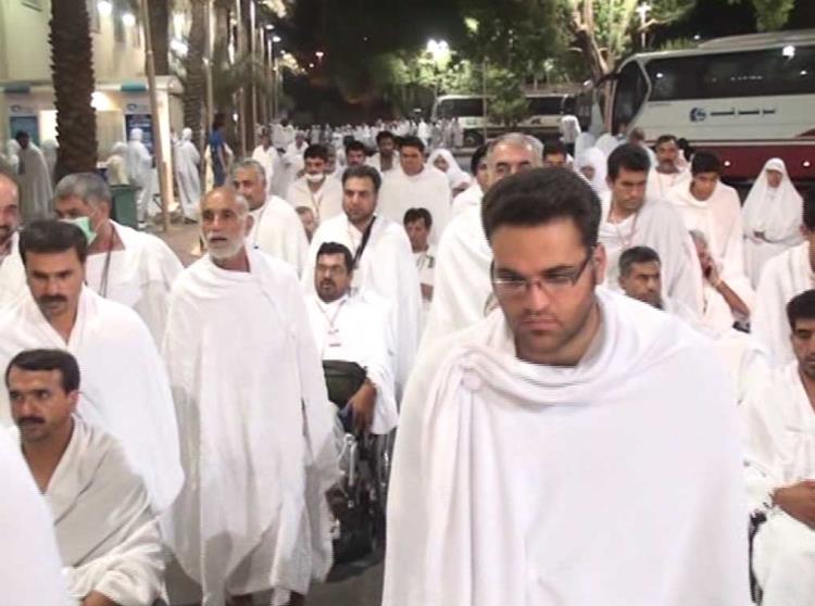 آغاز همزمان پرواز زائران ایرانی به جده و مدینه