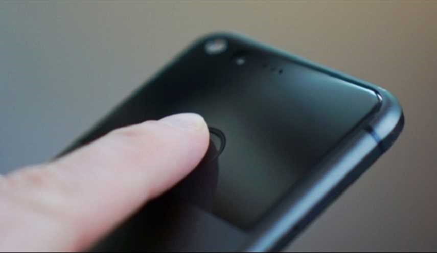 أول هاتف محمول يعمل دون بطارية!