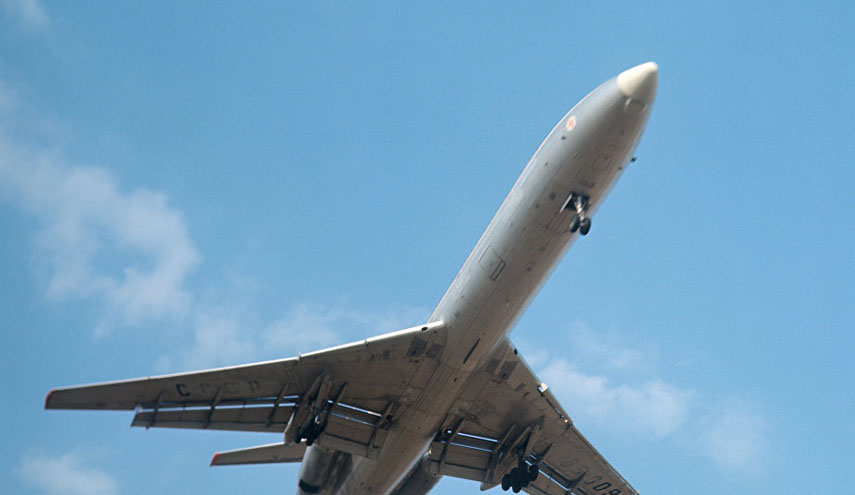 طائرة عسكرية روسية تحلق فوق البيت الأبيض!