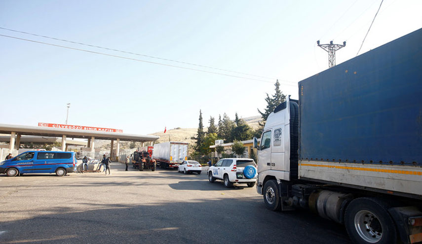 تركيا تقيد الحركة في معبر باب الهوى