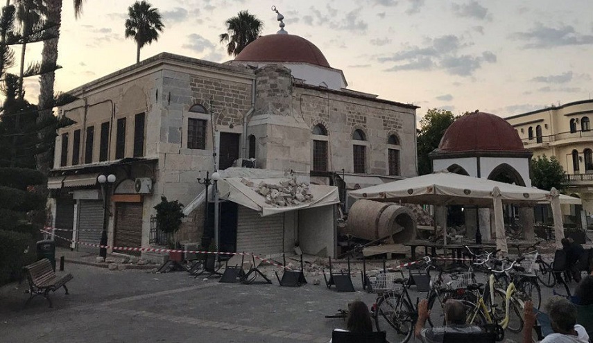 زلزال بقوة 6.5 درجة قبالة جزيرة سومطرة الإندونيسية