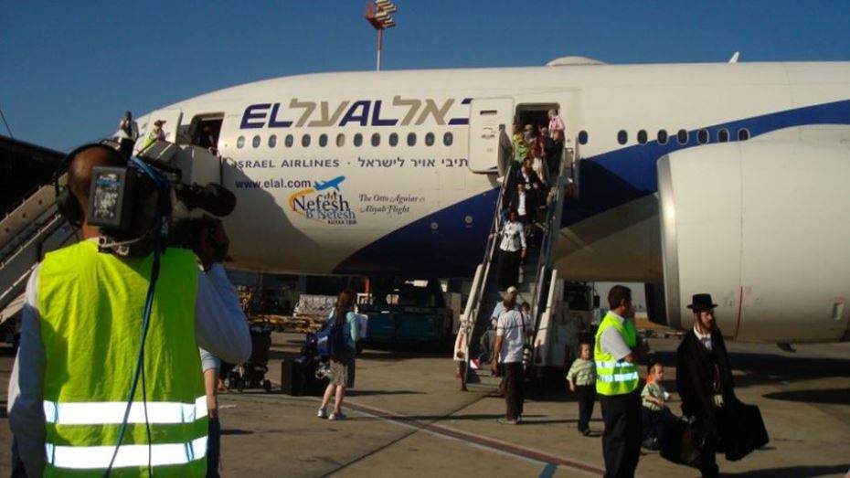 الصهاينة يهجرون فلسطين المحتلة