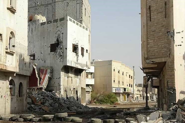 صور فضائية تظهر مدى الدمار الذي حل ببلدة العوامية شرقي السعودية