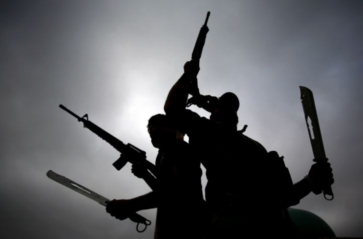 "الإرهاب لن يتوقف حتى يرفض المسلمون فكرة الخلافة"!