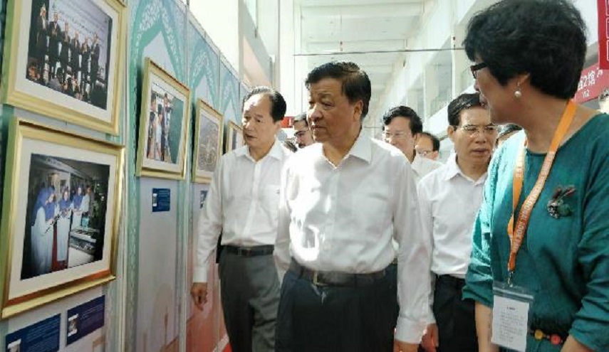 افتتاح معرض مشترك للصور بين إرنا ووكالة أنباء 