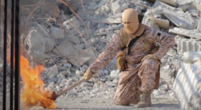  "داعش" يحرق ثمانية مدنيين بينهم طفل رضيع في الحويجة!