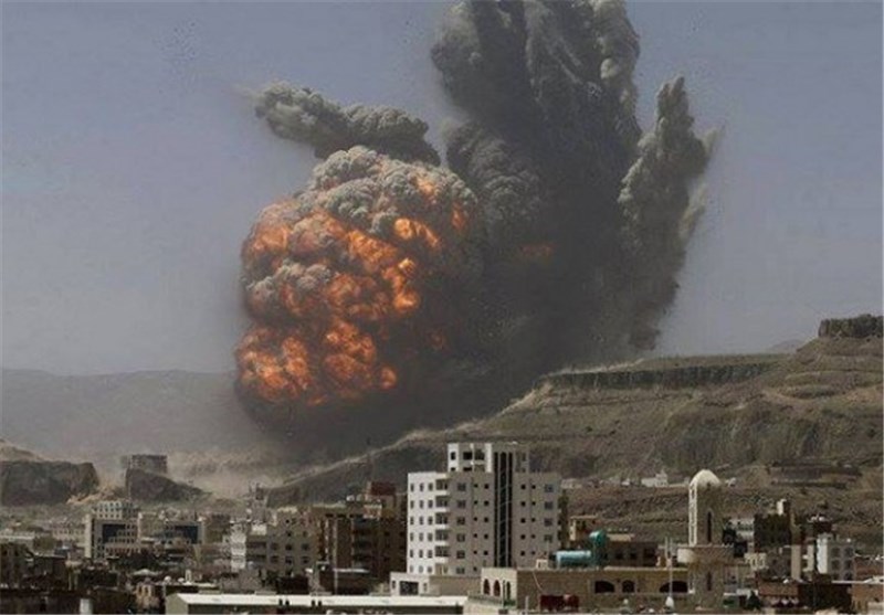 استنكار واسع لجريمة استهداف طائرات التحالف السعودي لمنازل اليمنيين