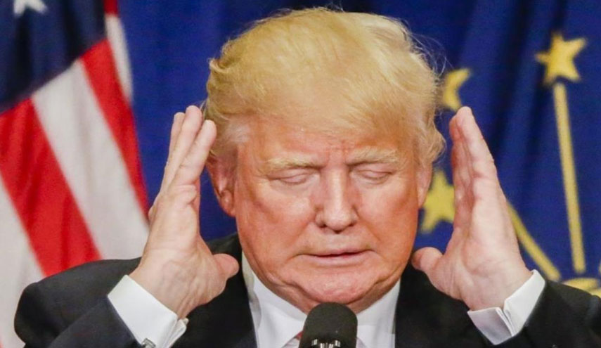 بالصور..ترامب يعلن حالة الطوارئ والسبب..