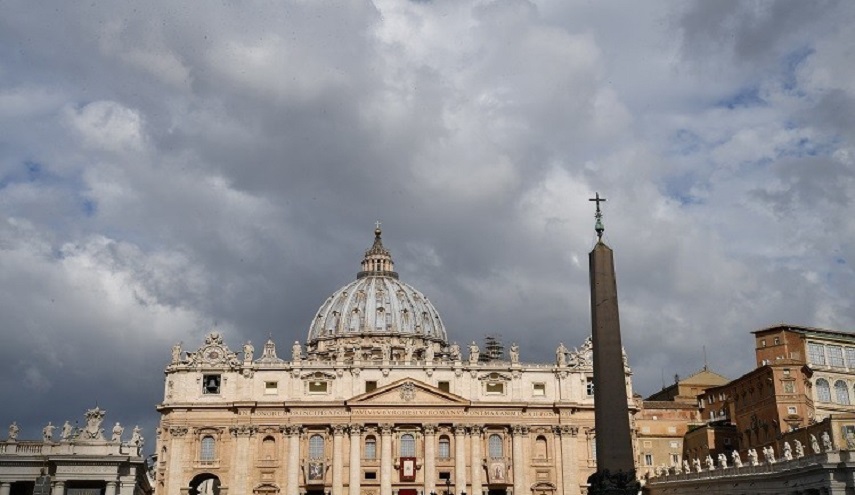 بعد تهديدات "داعش".. ماذا حلق في سماء الفاتيكان؟!