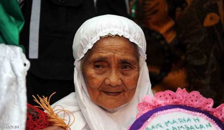 أكبر معمرة إندونيسية تصل الأراضي المقدسة لأداء فريضة الحج