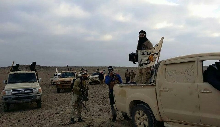 جماعة "جيوش أسود الشرقية": غرفة الموك طلبت منا التوقف عن قتال النظام وتسليم البادية