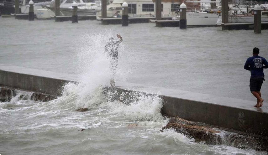 ارتفاع ضحايا الإعصار هارفي بولاية تكساس الأميركية إلى 38 قتيلا