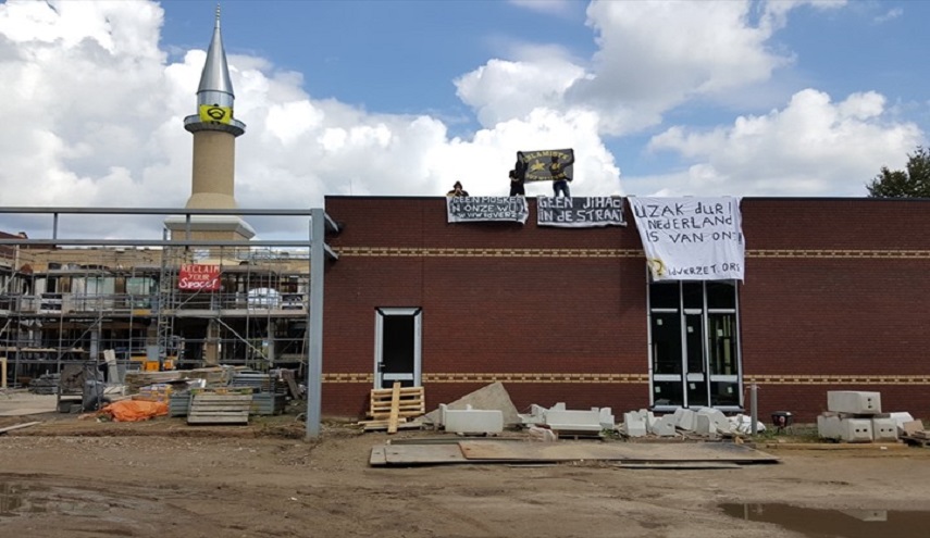 اعتداء عنصري على مسجد قيد الإنشاء شرقي هولندا