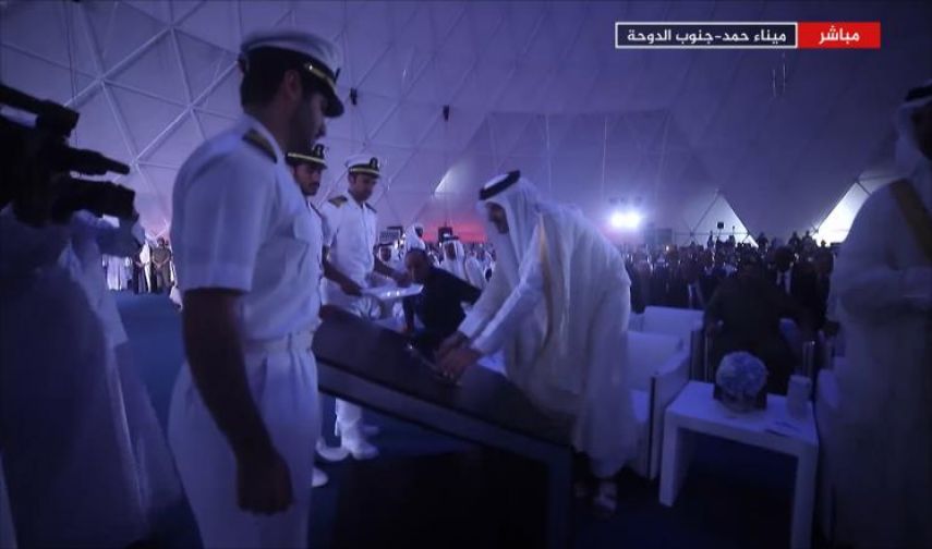 أمير قطر يفتتح ميناء "حمد" أحد أكبر الموانئ في الشرق الأوسط (صور)