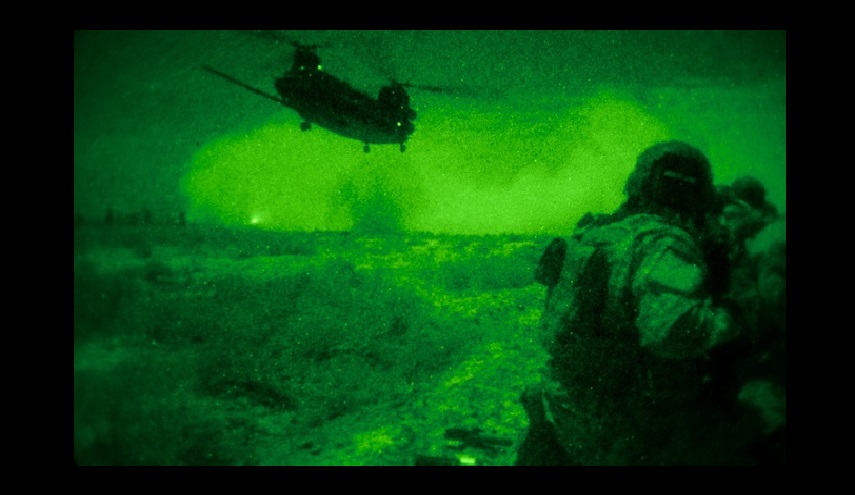 روسيا: القوات الامريكية تهرب عناصر داعش في دير الزور!