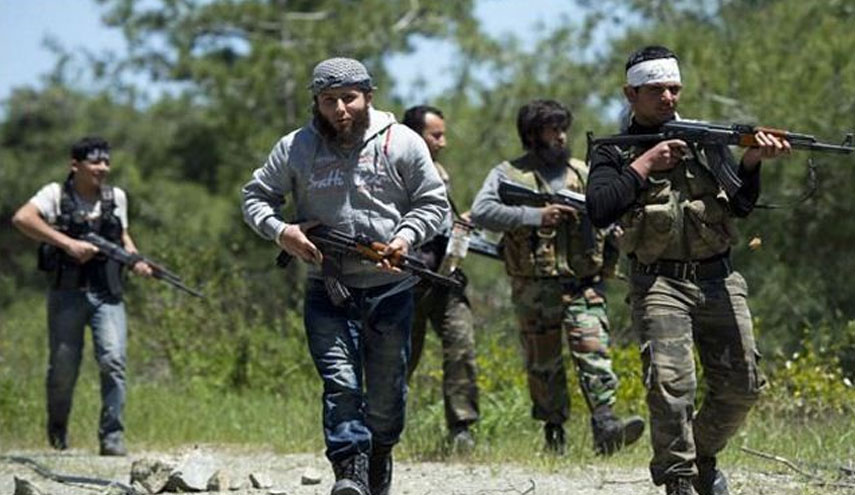 تهديد خطير من روسيا لفصيلين سوريين بالبادية..