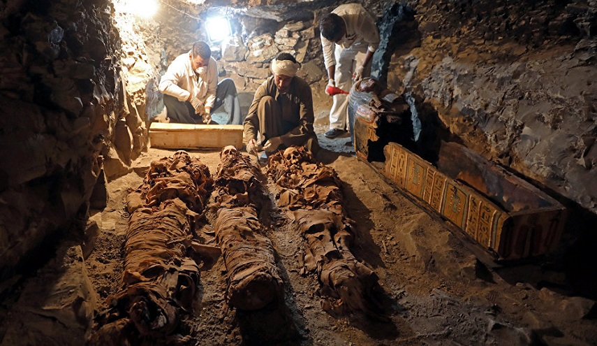 اكتشاف مقبرة "صانع الذهب للإله آمون" في مصر