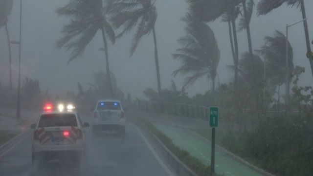 الولايات المتحدة.. شرطة فلوريدا تطالب بعدم اطلاق النار على اعصار ايرما و السبب؟!