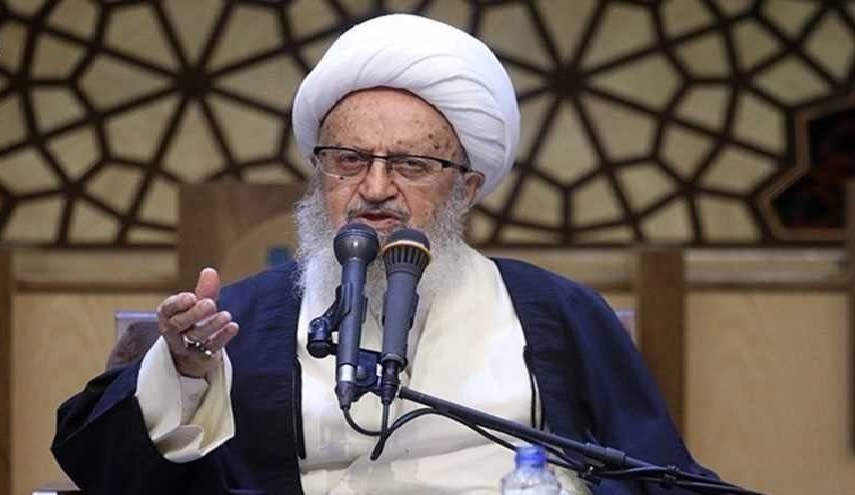 آية الله مكارم الشيرازي يدعو الى ايفاد عدد من علماء الدول الإسلامية الى بورما!