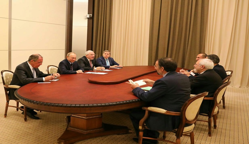 ظريف وبوتين يبحثان العلاقات الثنائية والأوضاع الإقليمية