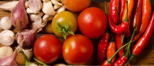 تعرف على 9 اطعمة ممنوعة لـ"ارتجاع المريء"