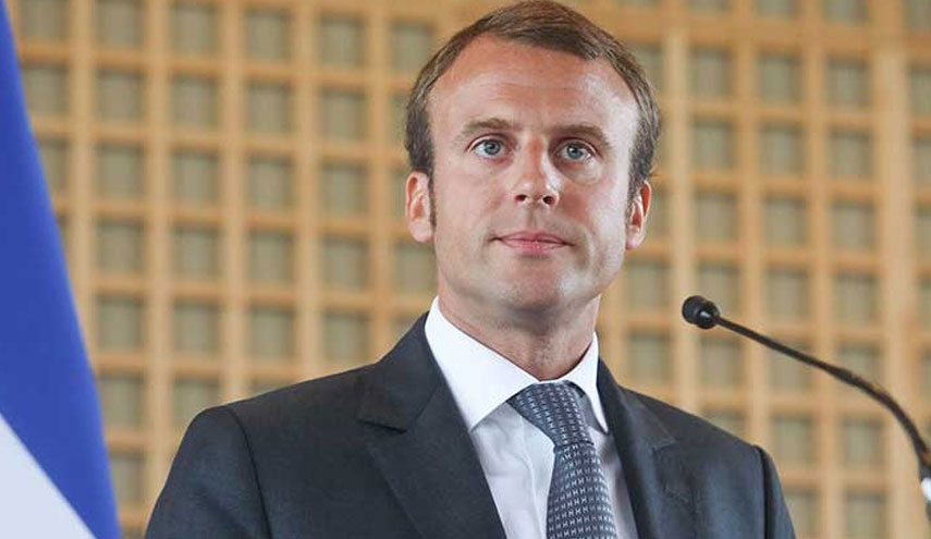 ماكرون يعلن مقتل مظلي فرنسي..والتفاصيل