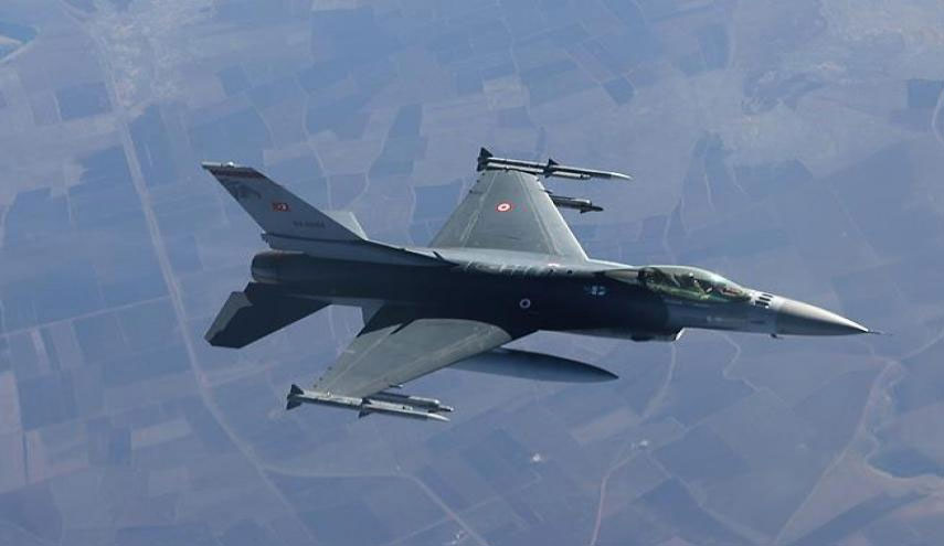 تركيا تقصف معسكرات لـ"بي كا كا" في كردستان العراق