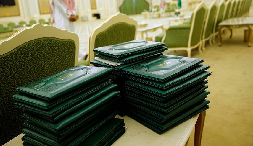 ترحيل 64 الف باكستاني من السعودية، والسبب