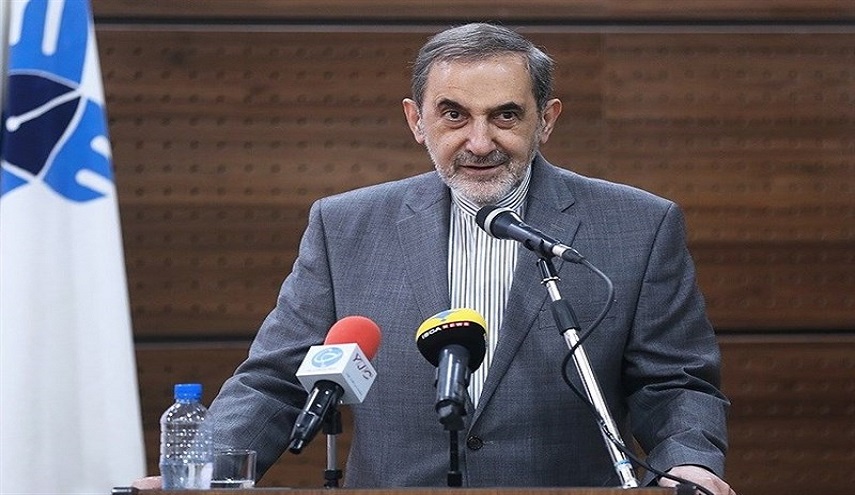 ولايتي: البريطانيون في واجهة استفتاء كردستان العراق والامريكان من خلفهم