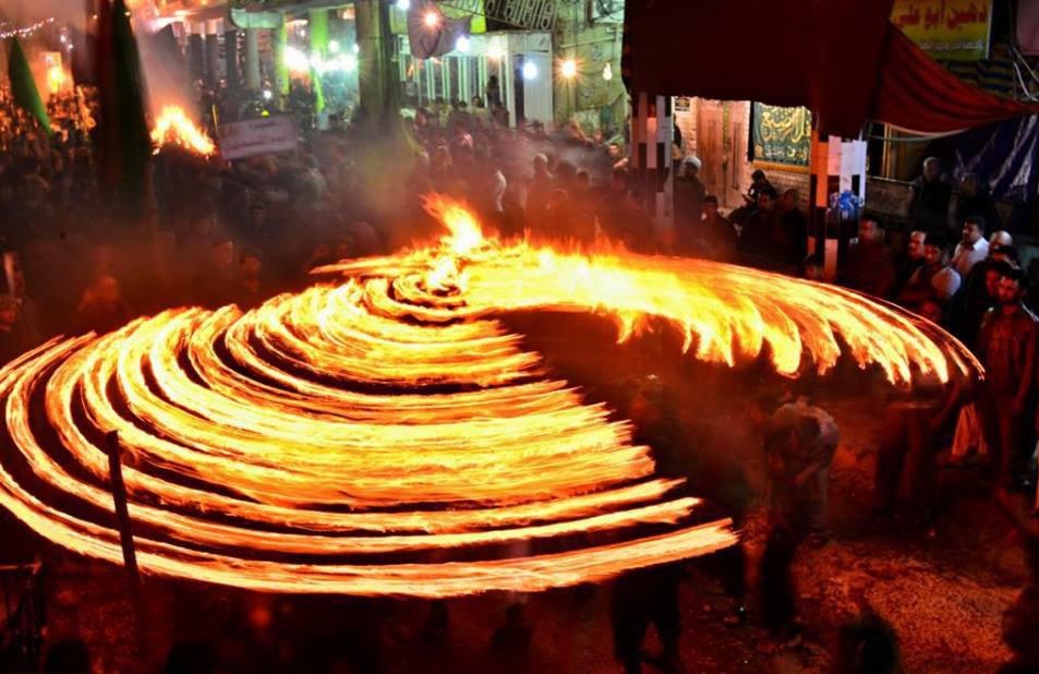 مشاعل؛ مراسمي براي زنده نگه داشتن واقعه كربلا 