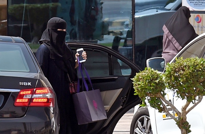 عقوبة قاسية في السعودية للساخرين من قرار قيادة المرأة