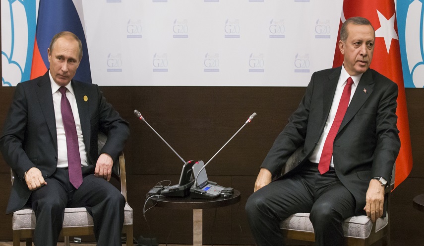 بوتين من أنقرة: إقامة أربع مناطق لخفض التصعيد في سوريا من ضمنها ادلب