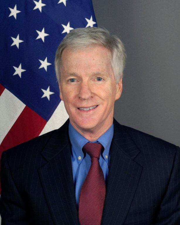 سفير امريكي سابق في بغداد: واشنطن اخطأت في قضية استفتاء كردستان