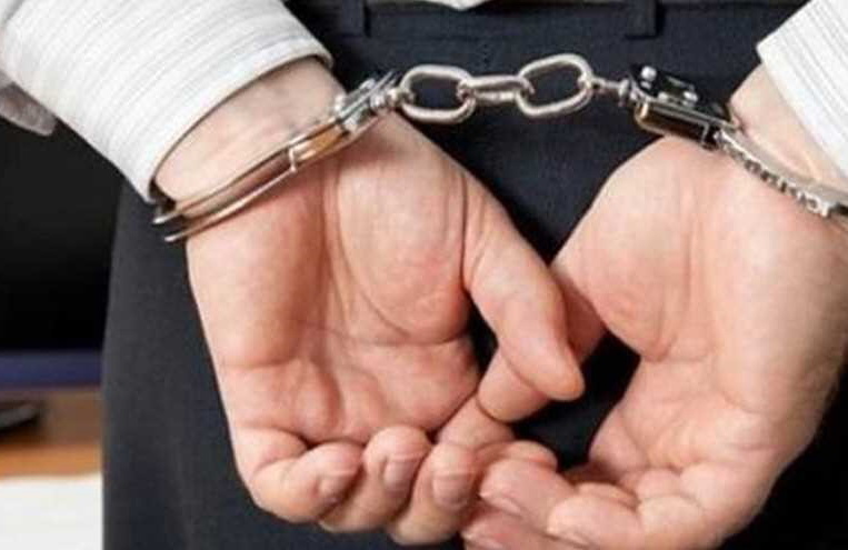 القبض على سياسي عربي اثر فضيحة اخلاقية في بلد أوروبي