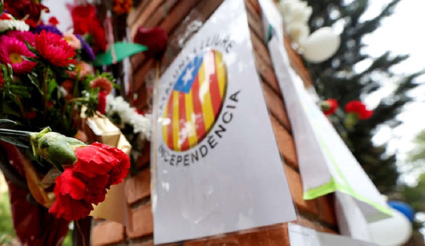 عمدة جيرونا الكتالونية تقطع العلاقات مع مدريد