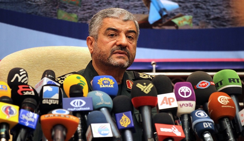 اللواء جعفري: فلتستعد أمريكا لصواريخنا إذا فرضت حظراً جديداً علينا