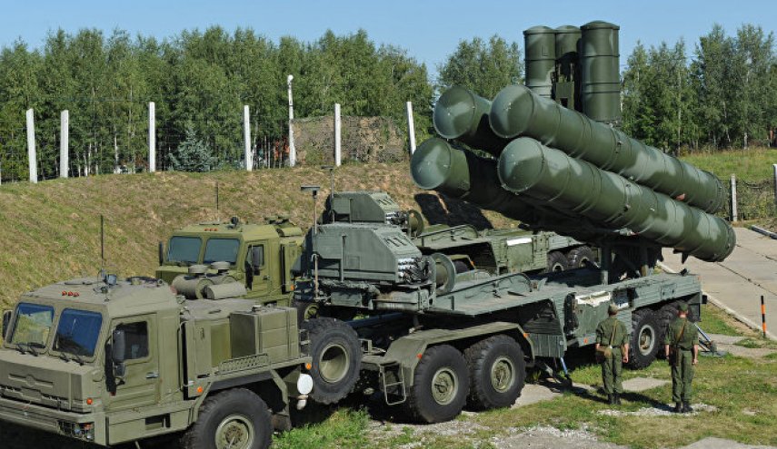 أنقرة تلوّح بالتخلي عن صفقة "S-400".. والكرملين يعلّق، ماذا حدث؟!