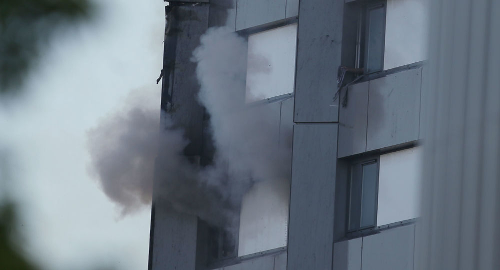 أم عربية تربط أطفالها وترفض إنقاذهم أثناء حريق !!