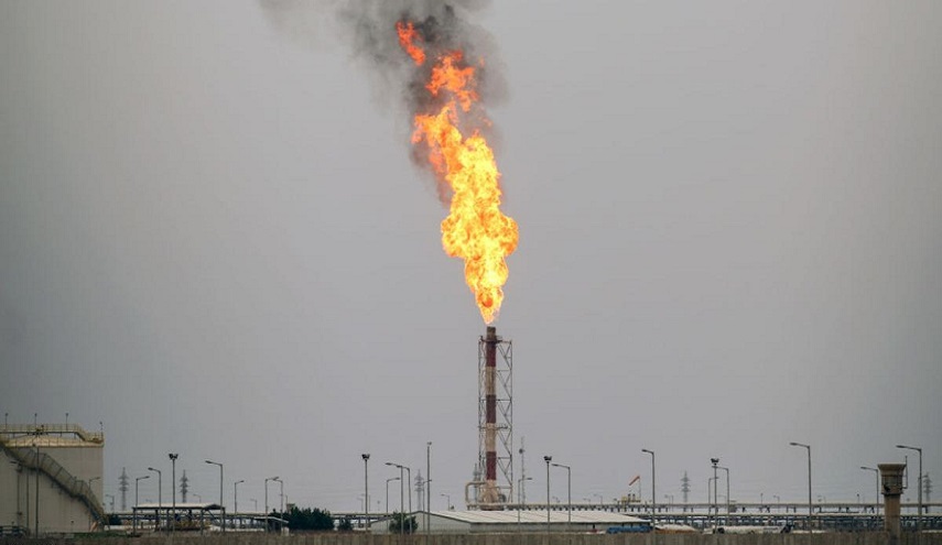 تراجع أسعار النفط رغم هبوط المخزونات الأميركية